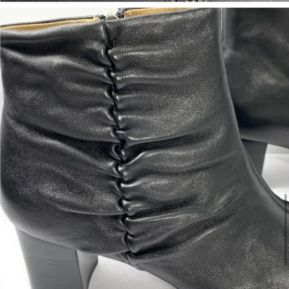Bettye Muller Deena Booties Sz 6.5M Black Soft Napa Leather Heel Ankle Boots NEW