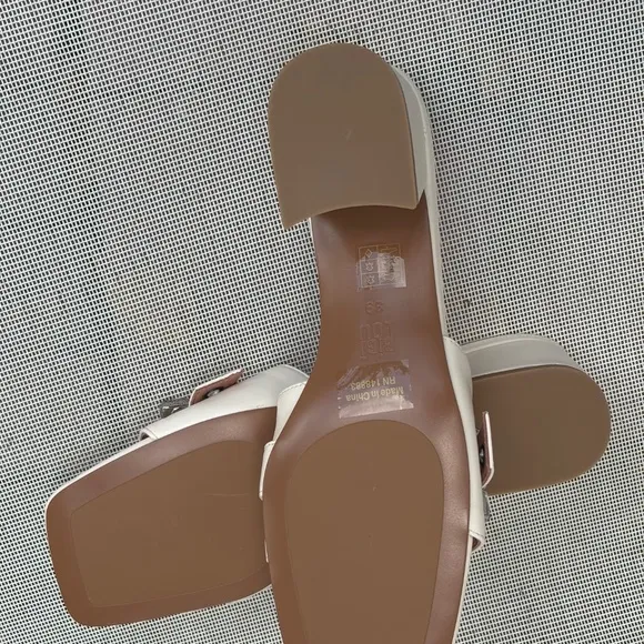 BIBI Lou Bella sandals white with rhinestones buckle size 39