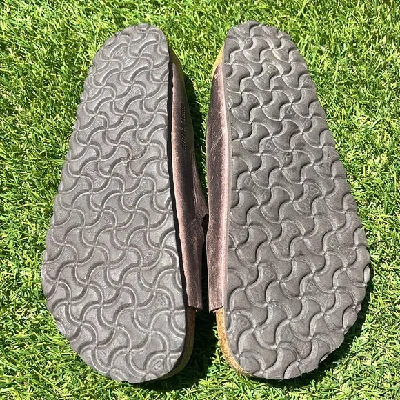 BIRKENSTOCK ARIZONA Leather Soft Footbed Sandals
