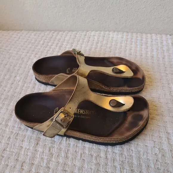 Birkenstock Gizeh Leather Gold Sandals Women's Size 7