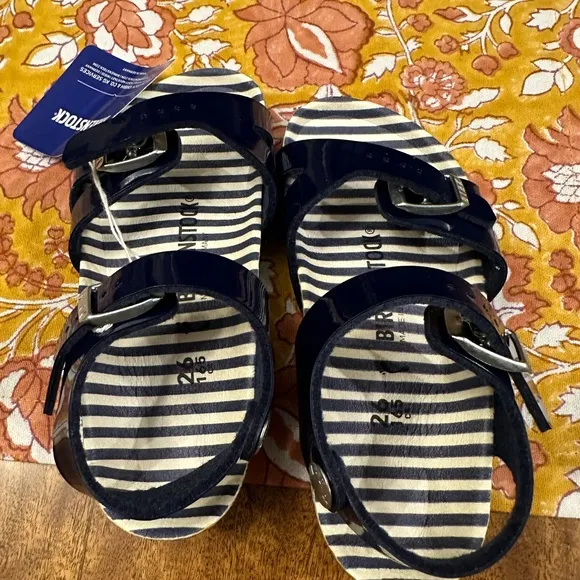 BIRKENSTOCK kids Rio nautical stripes navy Patent BF Marine Sandals