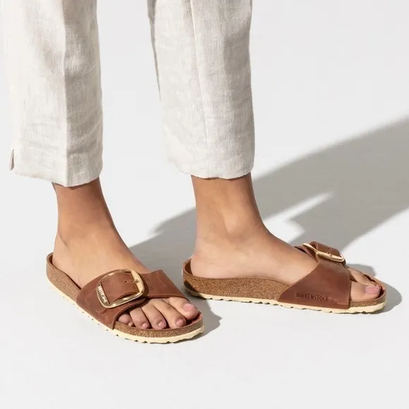 BIRKENSTOCK MADRID BIG BUCKLE SLIDE SANDALS COGNAC LEATHER SZ-6-6.5.US / 37.EU