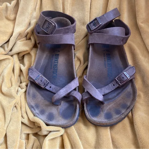 Birkenstock Yara Sandals EUC