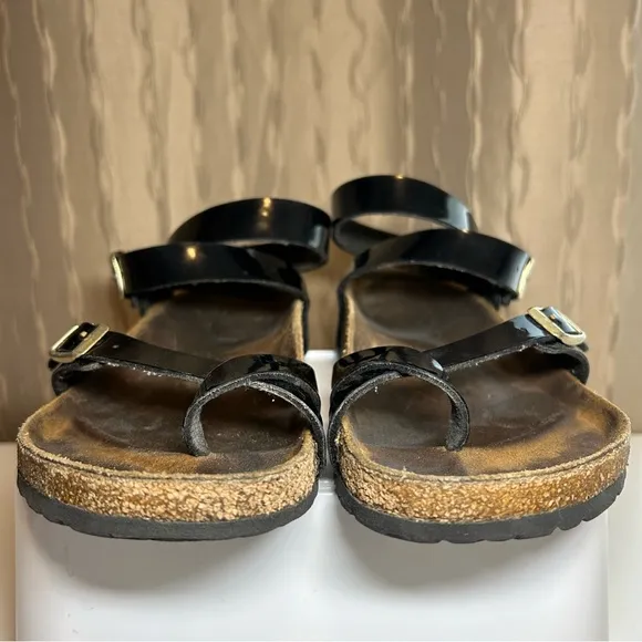 Birkenstock Yara Women's 38 (US 7-7.5) Ankle Black Patent Leather Toe Loop