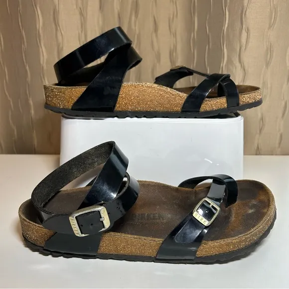 Birkenstock Yara Women's 38 (US 7-7.5) Ankle Black Patent Leather Toe Loop