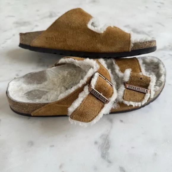 Birkenstocks Arizona Shearling Sandals Women's 9 9.5/ 40 EU Fur Suede Leather