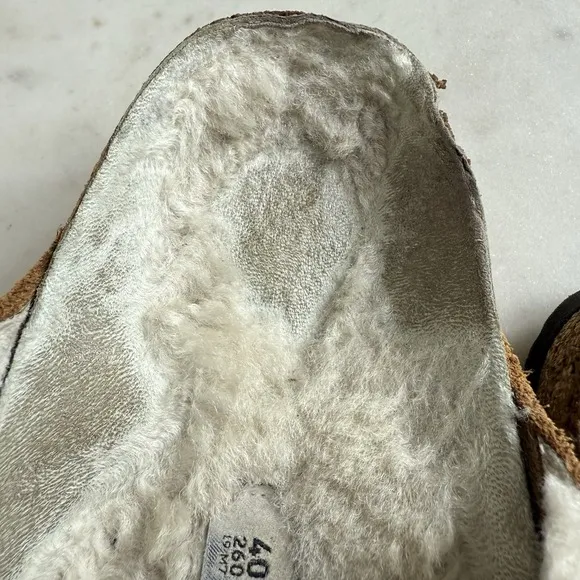 Birkenstocks Arizona Shearling Sandals Women's 9 9.5/ 40 EU Fur Suede Leather
