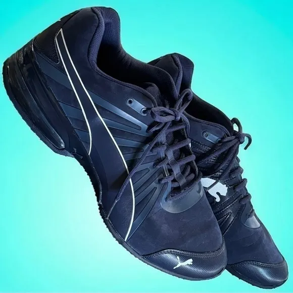 Blue Puma sneakers/tennis shoes