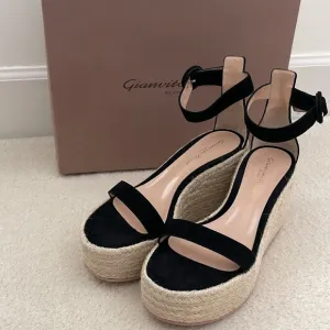 BNIB Gianvito Rossi Suede Espadrille Sandals, Brand New In Box, Box   Dustbag