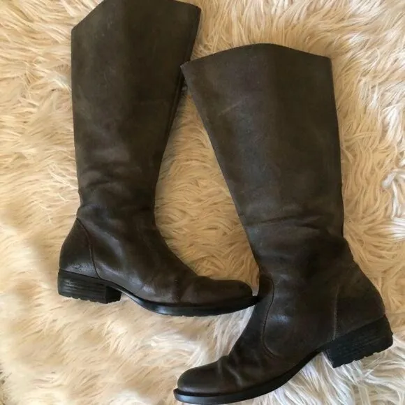 Born BOC Leather Boots 9 Gray Iona Knee High Heel Grey Zip Up Curved Shoes