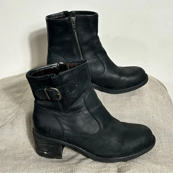 Born Women's Gunn Boot Size 9 Block Heel Biker Black Leather Moto Lug Sole Shoe