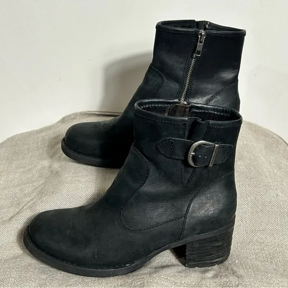 Born Women's Gunn Boot Size 9 Block Heel Biker Black Leather Moto Lug Sole Shoe