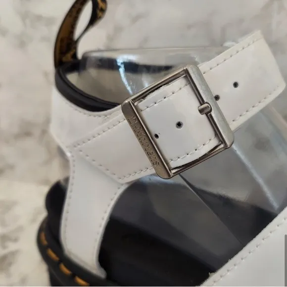 Brand 🆕️! Dr. martens blaire patent leather sandals