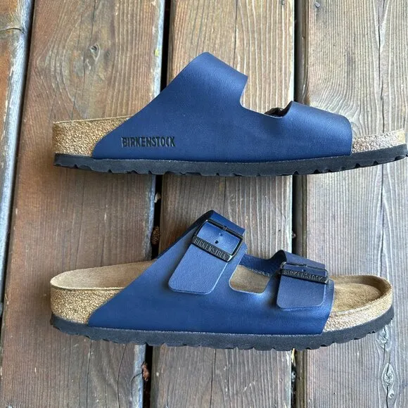 Brand New Birkenstock Navy Blue Two Buckle Arizona in Unisex 42 - Women's 11