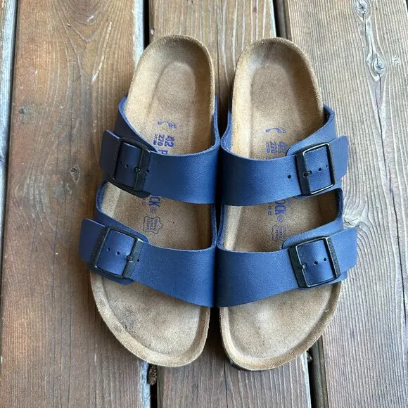 Brand New Birkenstock Navy Blue Two Buckle Arizona in Unisex 42 - Women's 11