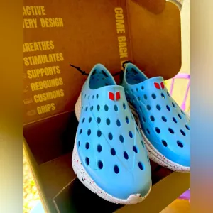 BRAND NEW Kane’s Athletic Recovery 👟 Shoe