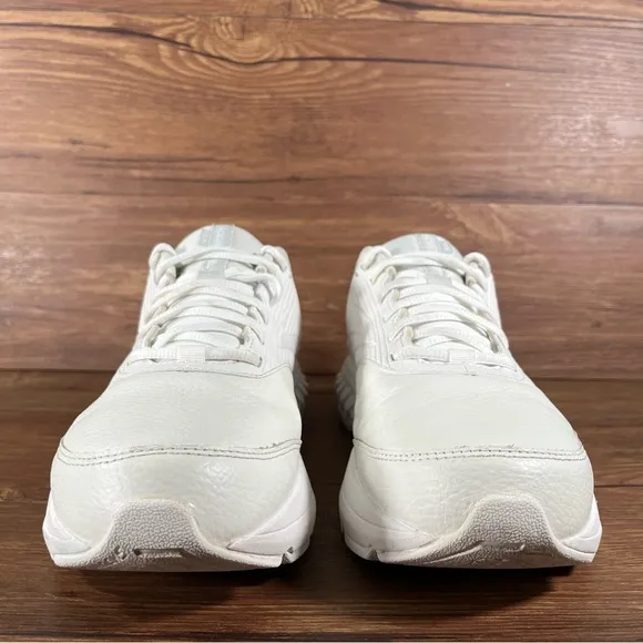 BROOKS Addiction Walker 2 White Leather Orthotic Sneakers Men’s Size 11 Shoes