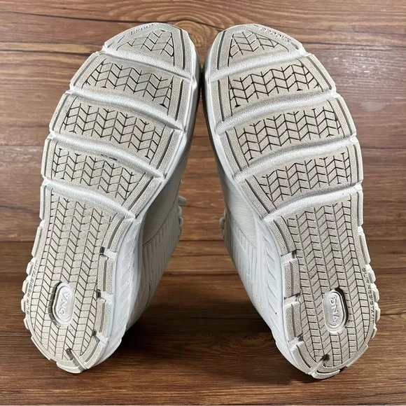 BROOKS Addiction Walker 2 White Leather Orthotic Sneakers Men’s Size 11 Shoes