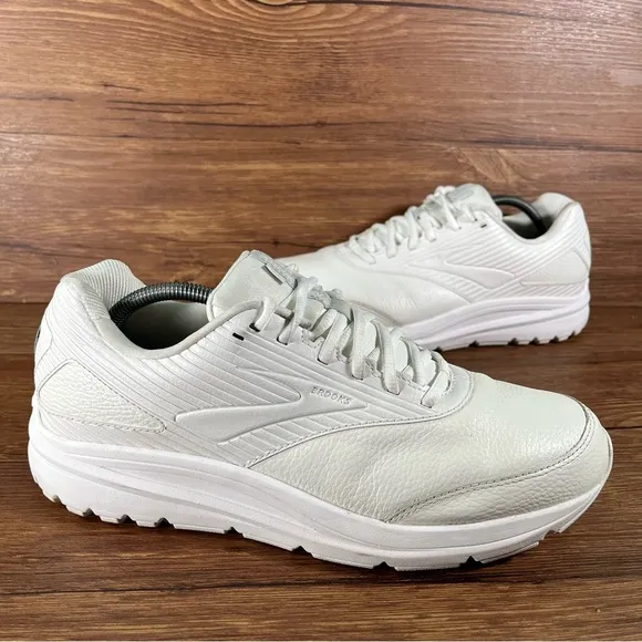 BROOKS Addiction Walker 2 White Leather Orthotic Sneakers Men’s Size 11 Shoes