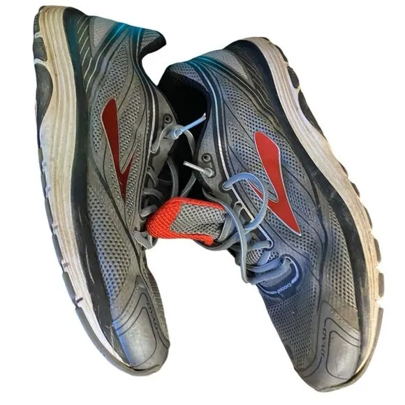 Brooks Fuad 9 running shoes excellent condition  see pocs men’s size 14