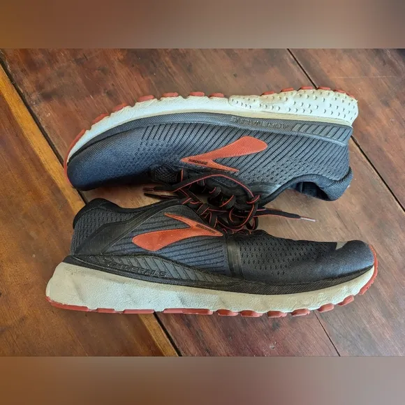 Brooks GTS Adrenaline 20