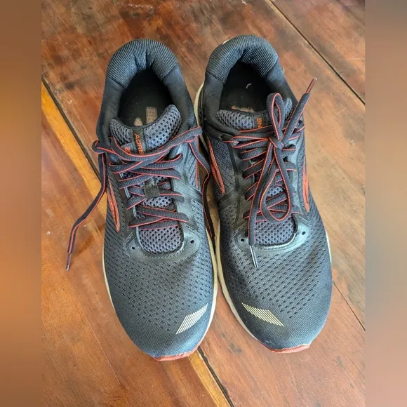 Brooks GTS Adrenaline 20