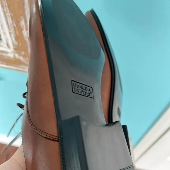 Brown leather mens shoes, size 11M, NWT, Giorgio Brutini