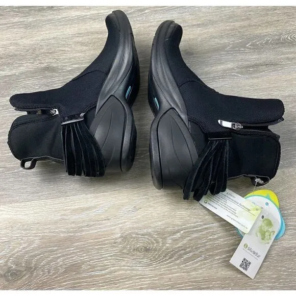Bzees Mojo Comfort Side Zip Black Booties Boots Womens Size 9M Ships Fast!!!
