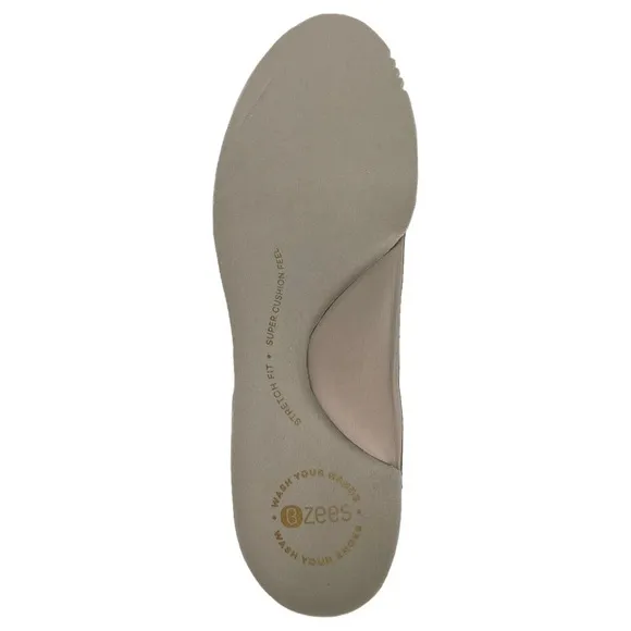 Bzees Womens Ankle Boots 7M Kick Back Taupe Cushioned Insole Arch Support