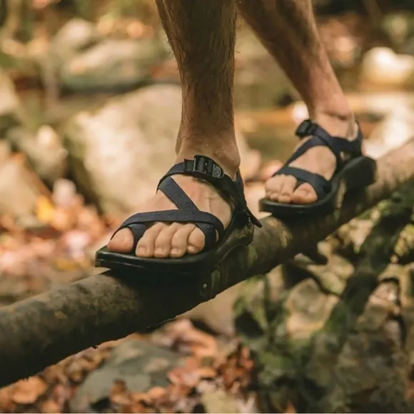 Chaco Diamond Stealth Sandals Mens Size 10