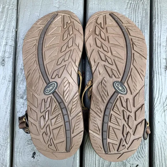 Chaco Men's Z/2 Classic Toe Loop Slingback Brown Hiking Sport Sandals Size 11