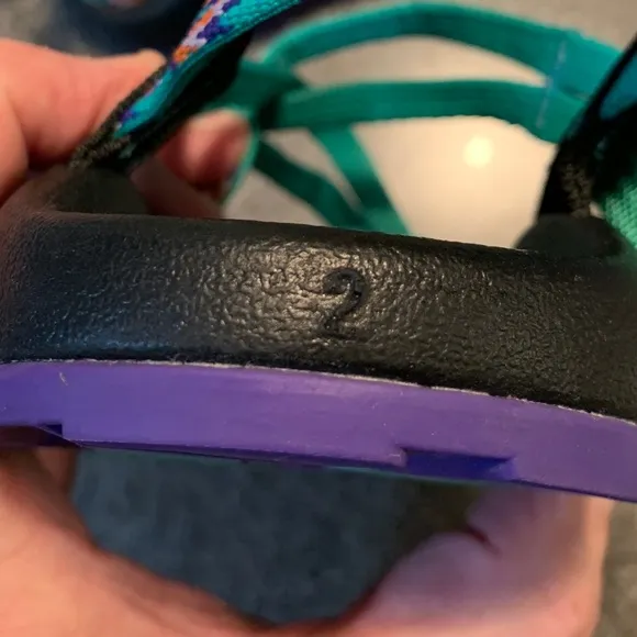 Chaco Sandals Girls Youth Size 2 in great condition. Please see all the pics!