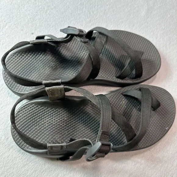 Chaco Sandals Mens 12 Z2 Classic Black Toe Loop Walking Hiking Ankle Strap