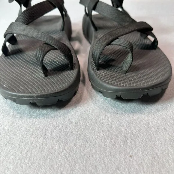 Chaco Sandals Mens 12 Z2 Classic Black Toe Loop Walking Hiking Ankle Strap