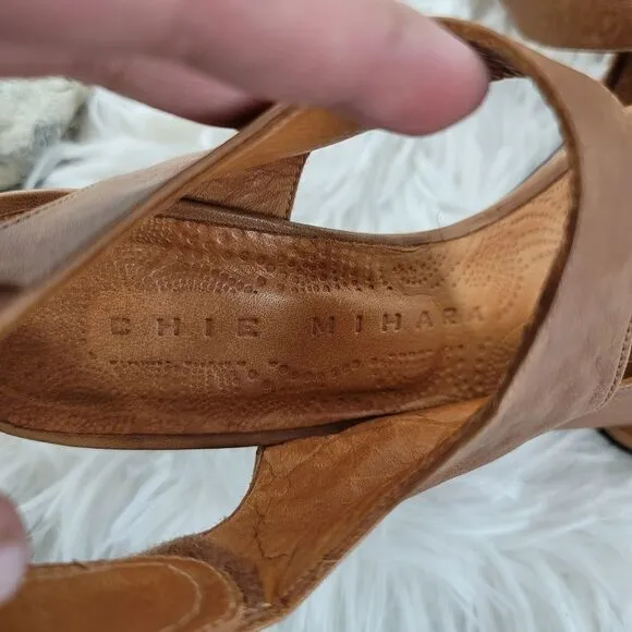 Chi mihara leather dorsay style leather wedge sandals
