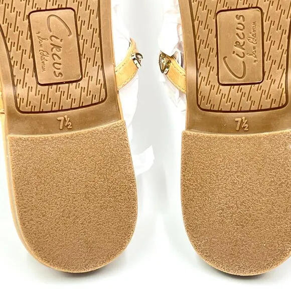 Circus NY Sam Edelman Size 7.5 Tan Beige Ceila Medallion Flat Sandals Shoes