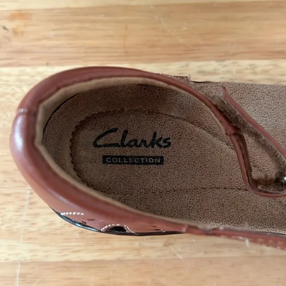 Clark’s Bendable Wendy River Brown Leather Camel Tan Fisherman Sandals Size 7.5