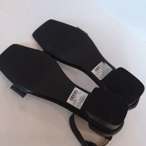 Clarks black leather sandals square toe