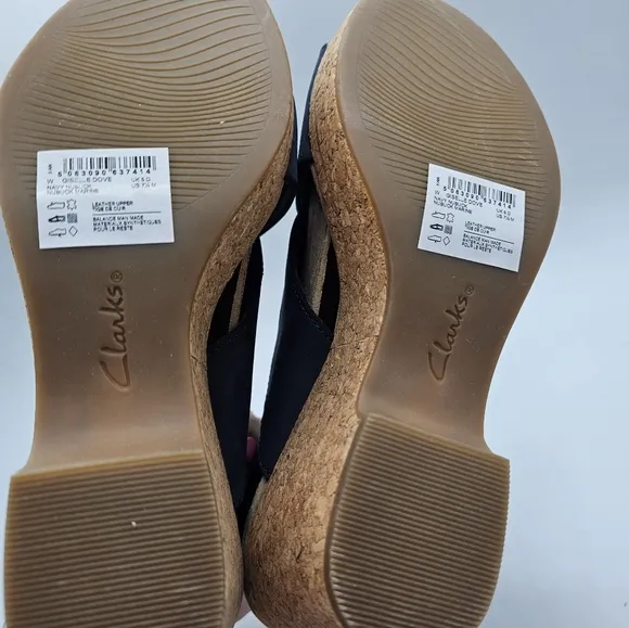 Clarks Collection Giselle Dove Navy Nubuck Sandals