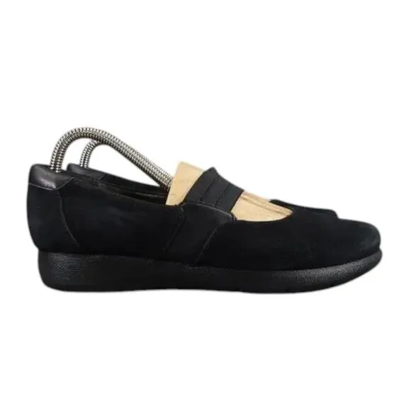 Clarks Shoes Womens 7.5 Mary Jane Slip On Fashion Career Classic Comfort Leather