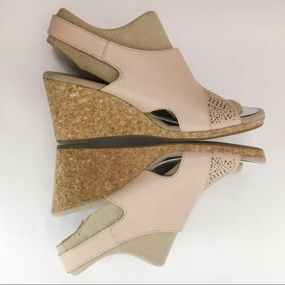Clarks Women's Lafley Joy Blush Pink Leather Sandals Wedges Shoes 8.5 NEW