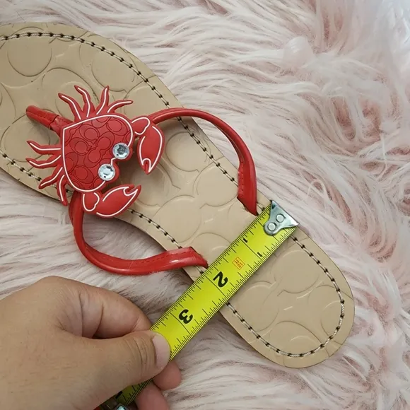 Coach crab flip flop sandals sz 6.5 rare
