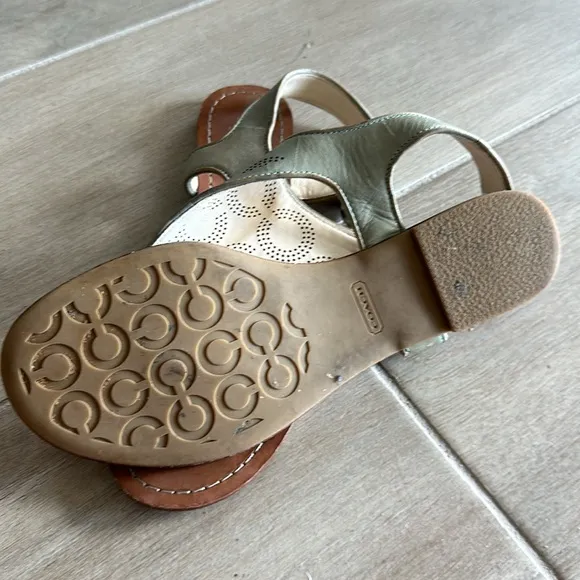 Coach green monogrammed “c” flat sandals with ankle buckle