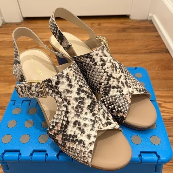 Cole Haan Womens Python Print Philomina Sandals Size 8B  Leather Embossed
