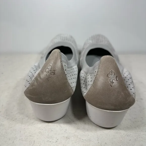Cole Haan Womens Slip On Flat Shoes Gray Brown Textile Perforated Cushioned 11 B
