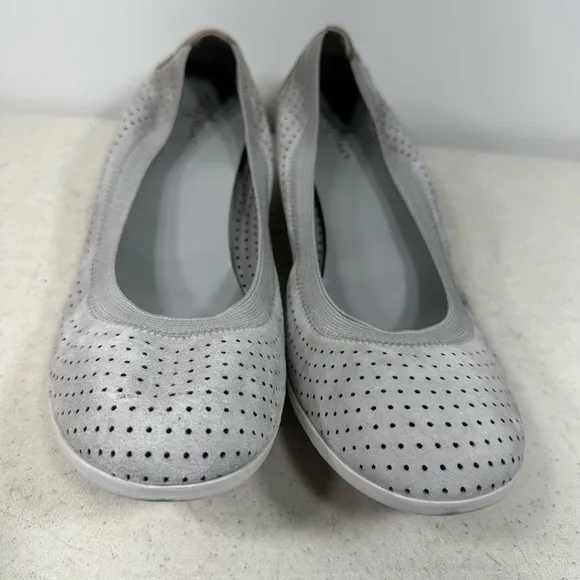 Cole Haan Womens Slip On Flat Shoes Gray Brown Textile Perforated Cushioned 11 B