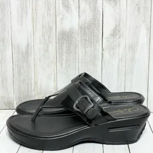 COLE HAAN x NIKE AIR Patent Leather Wedge Thong Sandals