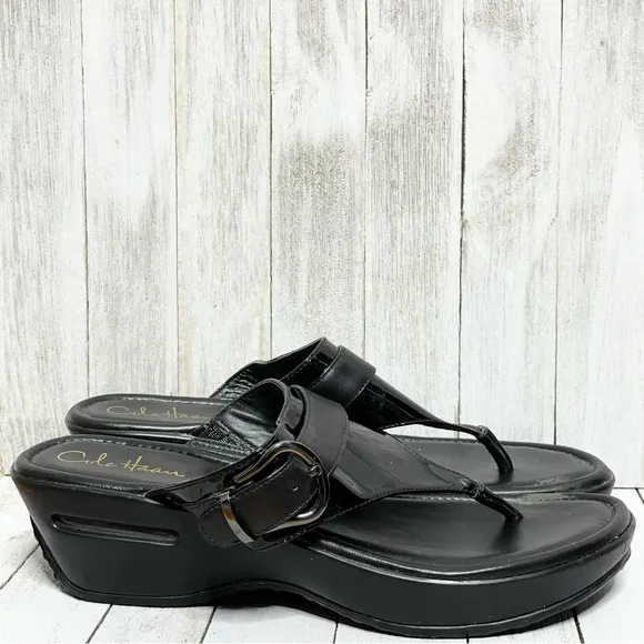 COLE HAAN x NIKE AIR Patent Leather Wedge Thong Sandals