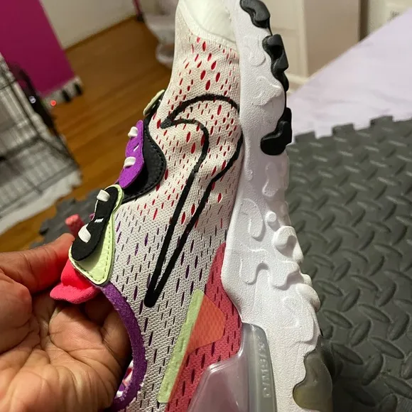 COPY - React Vision “White Laser Crimson” GS