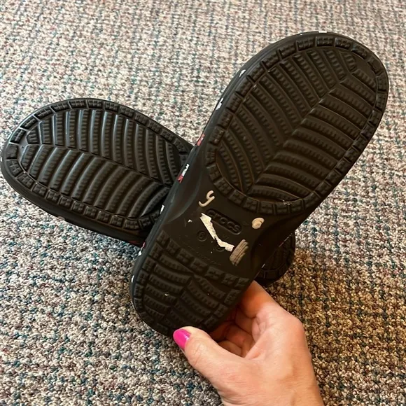 Crocs Minnie Mouse Sandals size 8